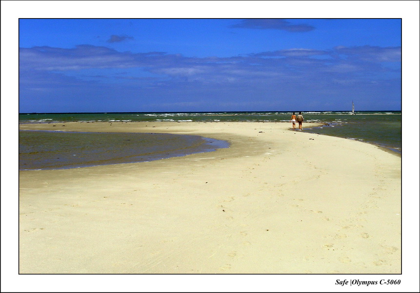 2005 - 11 - Itamaraca - coroa do aviao 26.JPG